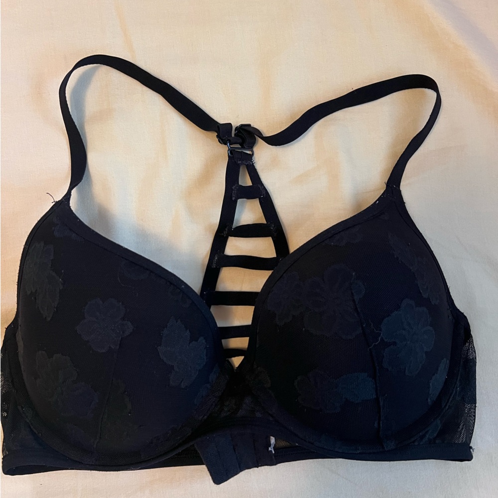 Vs bra